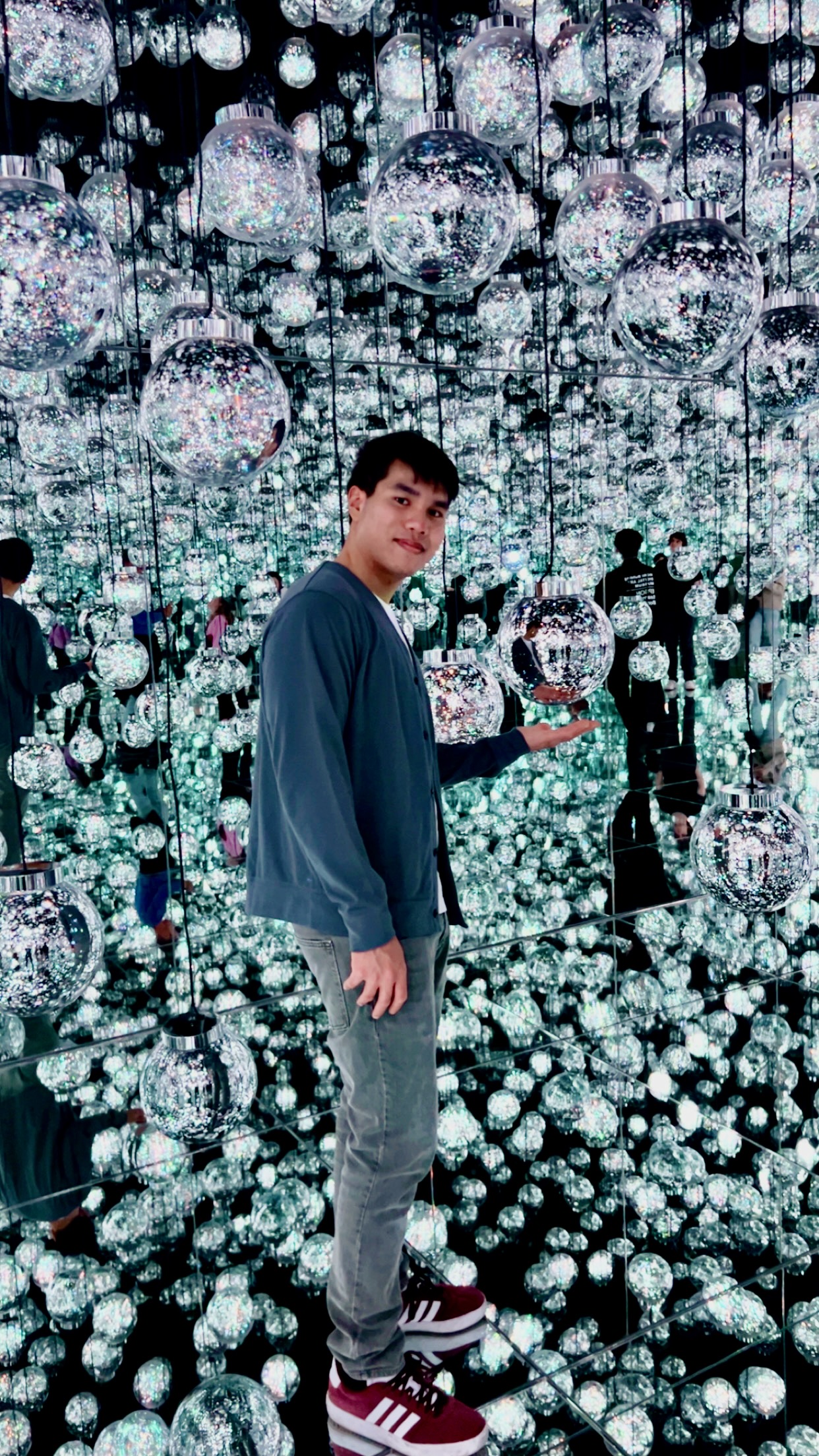 teamLab Borderless